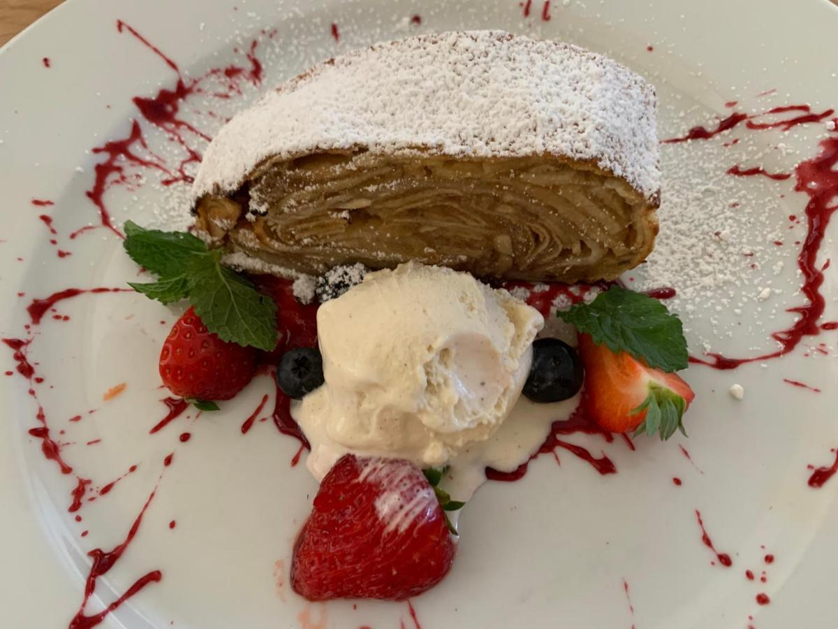 Hotel And Restaurant Bergschloesschen Zorge 外观 照片